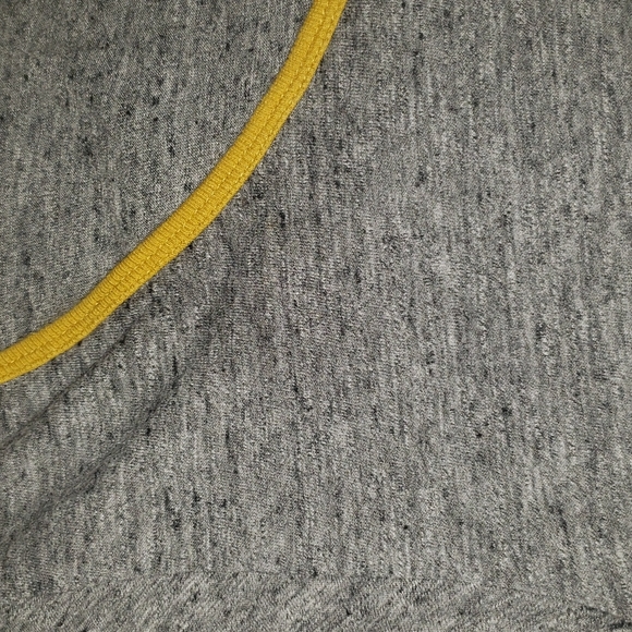 2 top set! - Picture 3 of 4